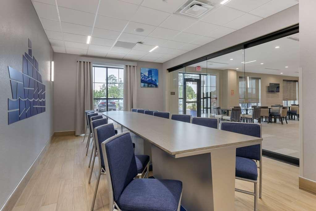 Comfort Inn & Suites Jacksonville - Orange Park Near Naval Air Station Faciliteiten foto