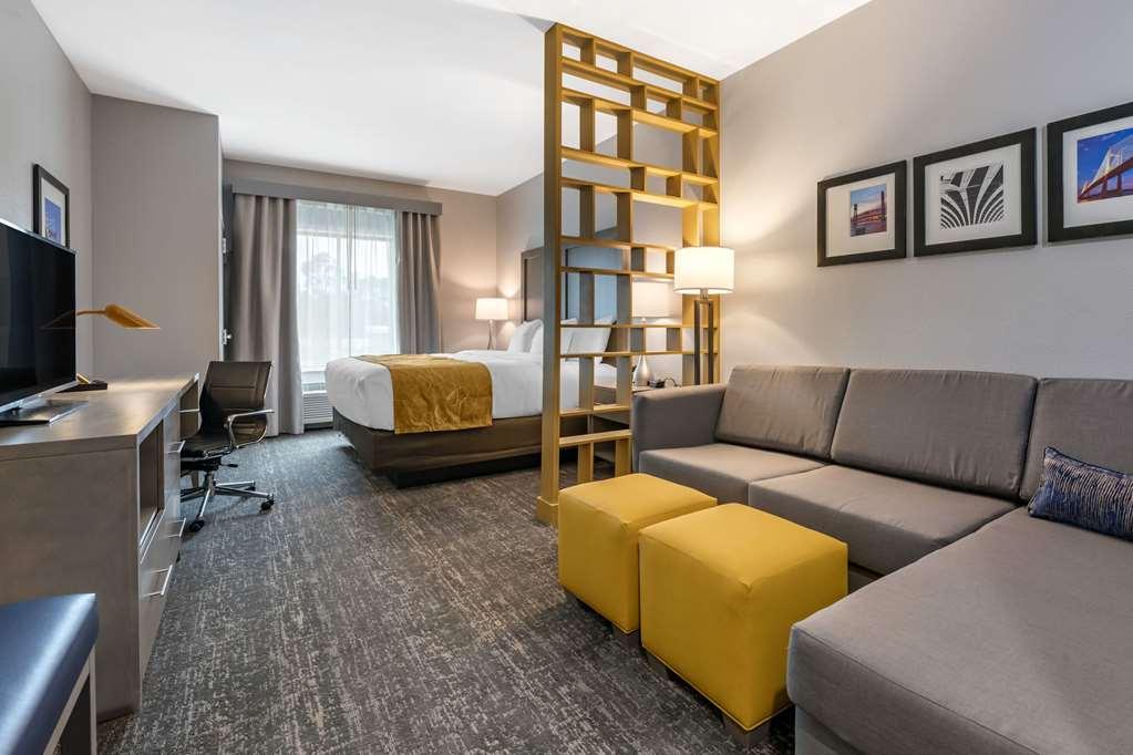 Comfort Inn & Suites Jacksonville - Orange Park Near Naval Air Station Kamer foto
